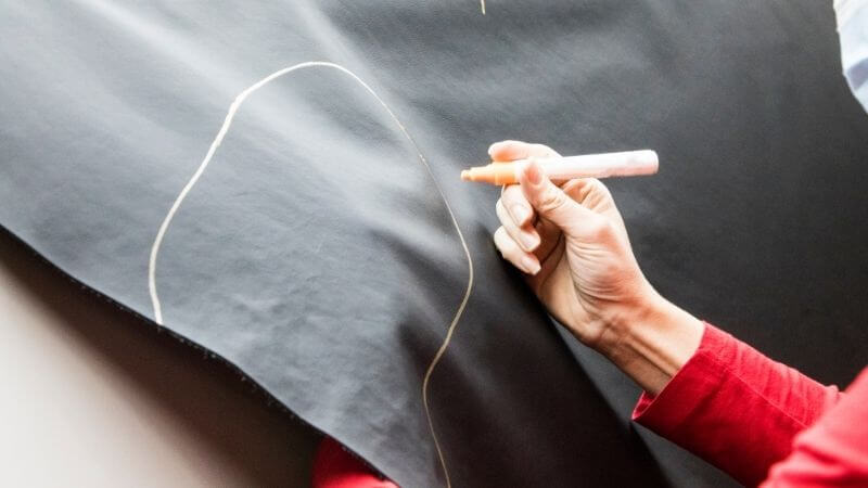 Fiche technique, métrage et laize — préparation tapissier à Troyes